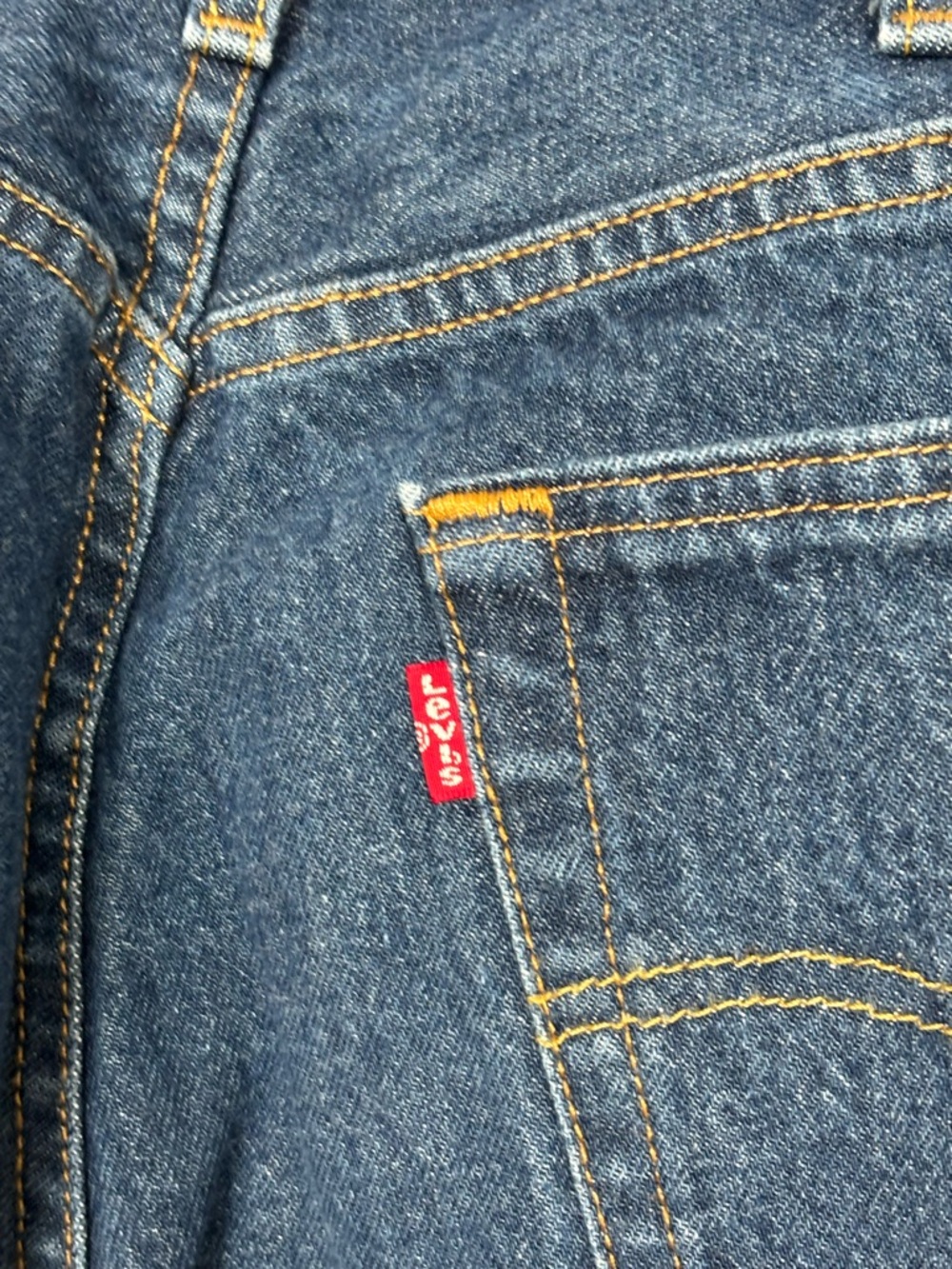 Levis Jeans Men 37x35.5 Blue 501 Straight Leg Dark Wash Button Fly Cotton Denim‎ - Picture 5 of 10